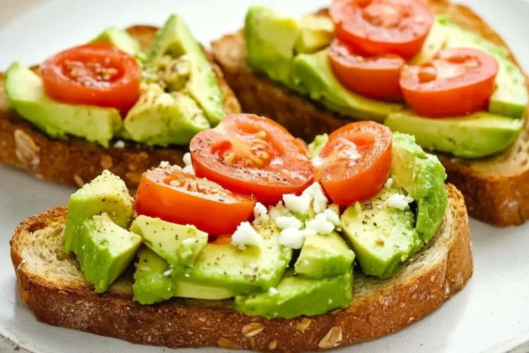 Tartine healthy à l'avocat et à la tomate
