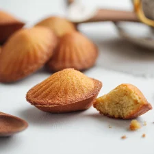Madeleines à bosse : la recette française qui fait fondre les cœurs