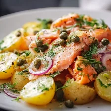Salade de pommes de terre et saumon fumé