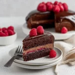 gâteau aux framboises et chocolat maison