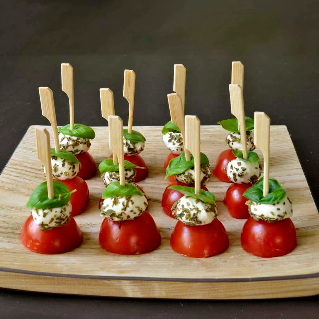 Mini brochettes à l’italienne : l’apéritif estival simple et savoureux 5 mini brochettes à l’italienne 1