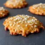 Biscuits apéro à l’emmental dorés et croustillants