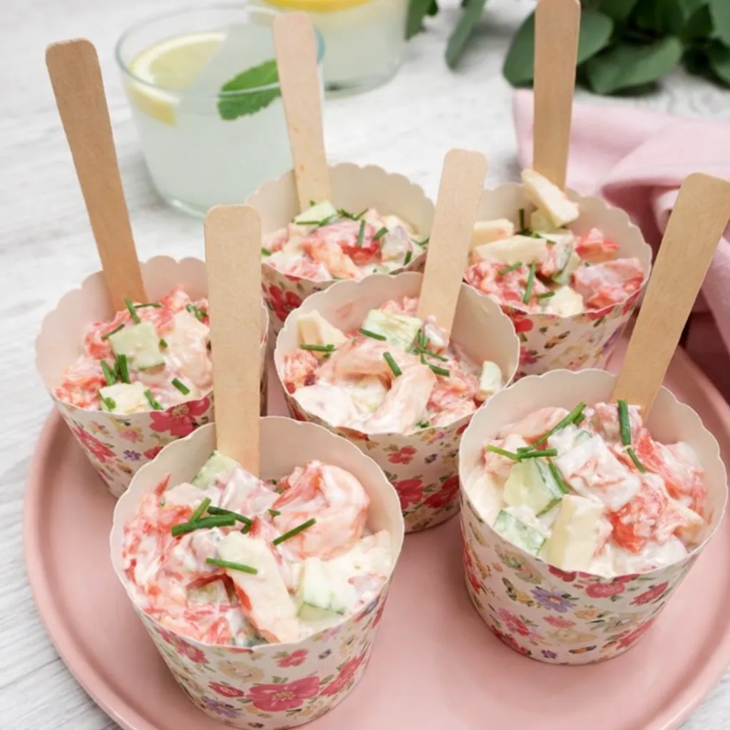 Mini salades crevettes avocat fraîches et légères pour l’été 4 Mini salades crevettes avocat