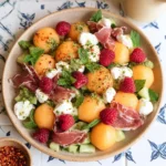 Salade melon framboises