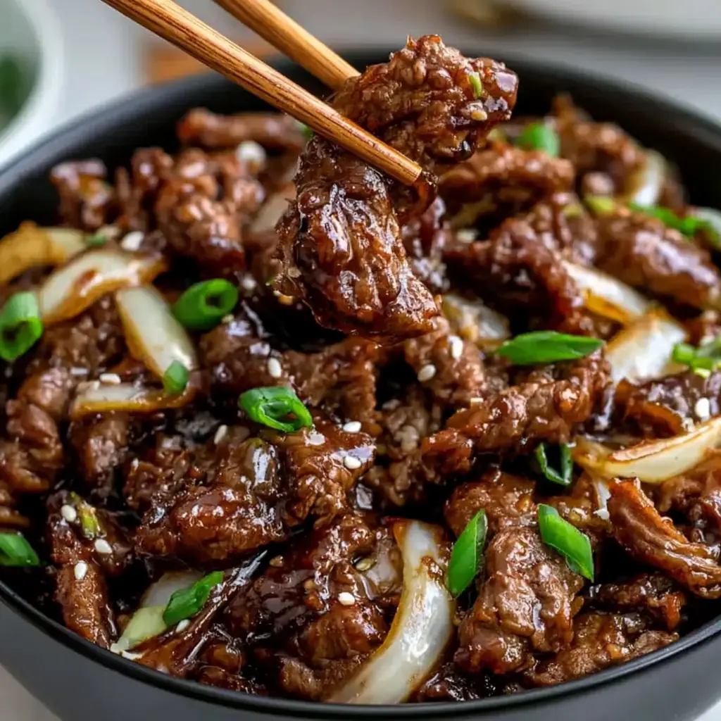 Bœuf sauté aux oignons
